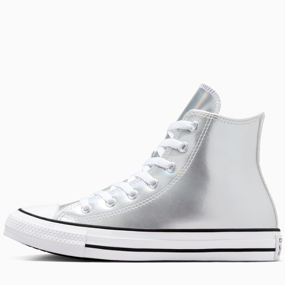 NWT Converse Boy's Chuck Taylor All Star Metallic Sneaker, Silver/White, 4 US - Picture 1 of 5